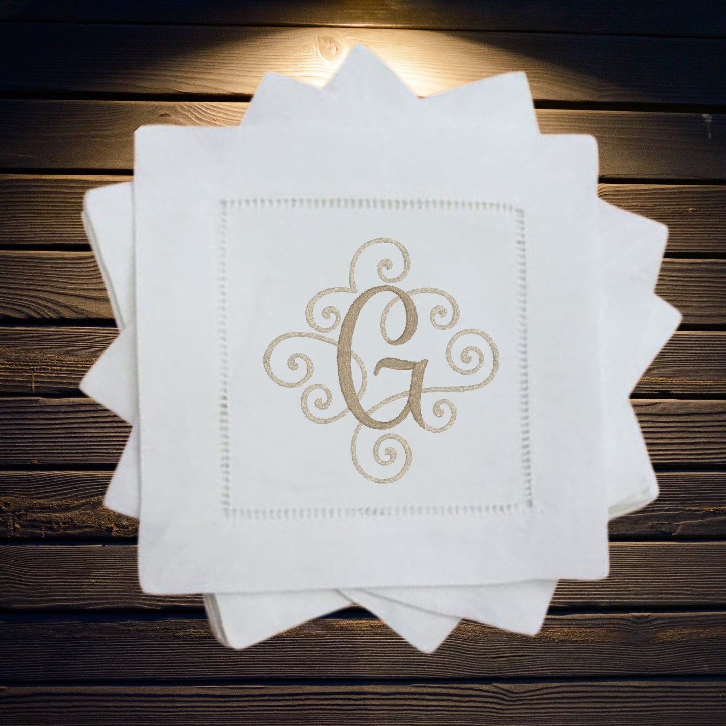 Single Letter Monogrammed Cocktail Napkin - Elegant Swirl